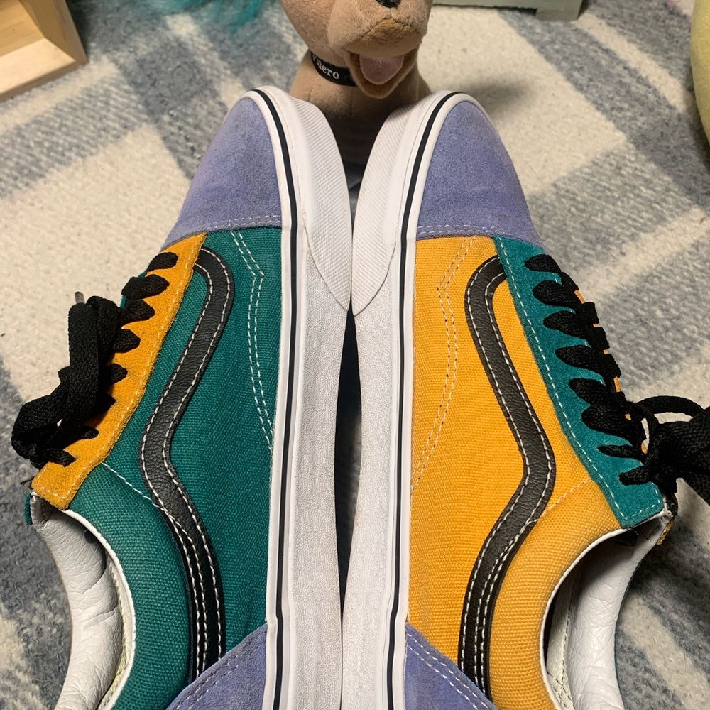 Women’s Size 9.5 VANS Old Skool Shoes Multi-Color Suede & Canvas Very Clean